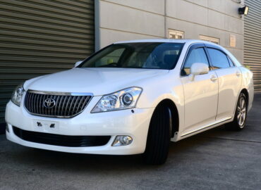 2010 Toyota Crown Majesta C
